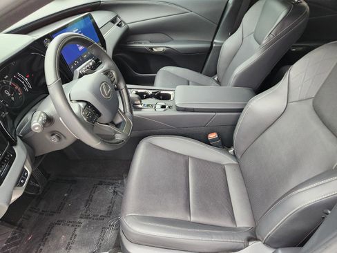 Certified 2023 Lexus RX 350 Premium Plus w/ Cold Area Package FWD image 32