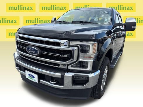 Used 2020 Ford F250 Lariat w/ Lariat Ultimate Package AWD/4WD image 9
