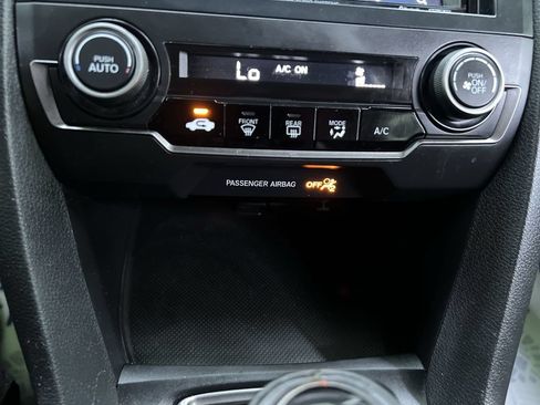 Used 2019 Honda Civic Sport image 22