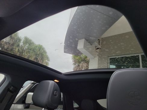 Used 2025 Mercedes-Benz GLE 53 AMG AMG GLE 53 image 21