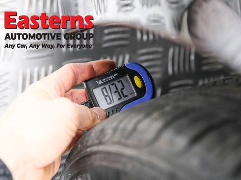 Used 2025 Honda Civic Sport image 26