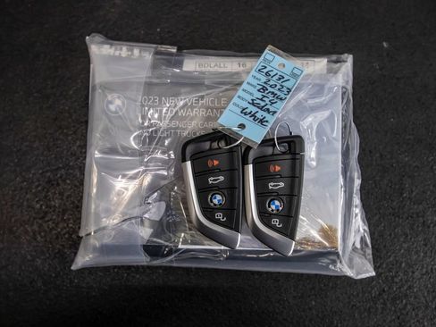 Used 2023 BMW i4 eDrive35 w/ Premium Package RWD image 42