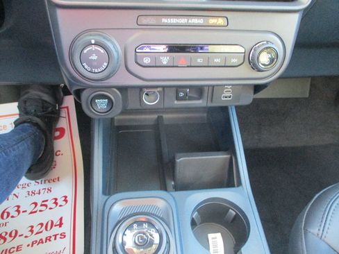New 2026 Ford Maverick Lariat w/ Black Appearance Package AWD/4WD image 8