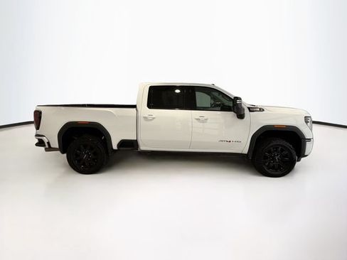Used 2024 GMC Sierra 3500 AT4 w/ AT4 Premium Plus Package AWD/4WD image 7