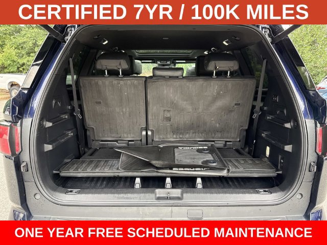 Used 2023 Toyota Sequoia Platinum AWD/4WD image 12