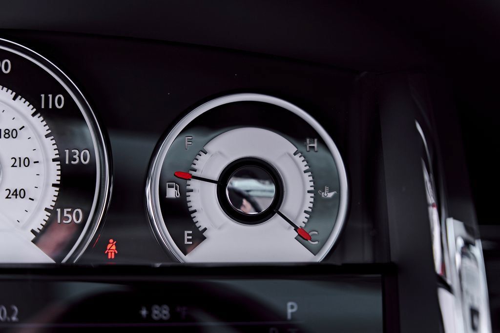 Used 2014 Rolls-Royce Wraith RWD image 69
