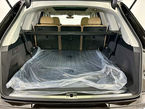 New 2026 Audi Q7 3.0T Prestige image 28