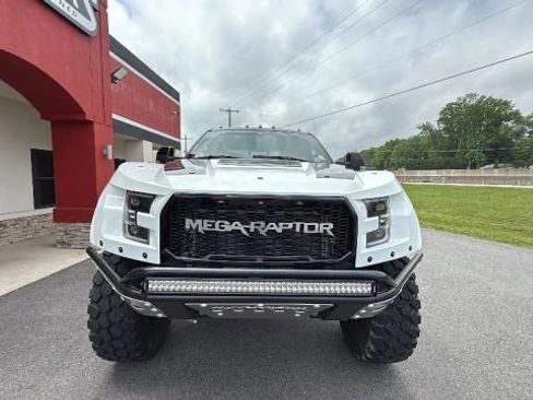Used 2022 Ford F250 Lariat w/ Lariat Ultimate Package AWD/4WD image 59