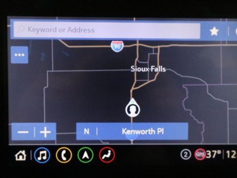 Used 2020 Chevrolet Traverse Premier image 16