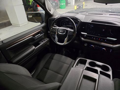 Used 2024 GMC Sierra 1500 Elevation AWD/4WD image 42