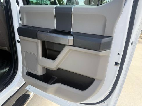 Used 2022 Ford F350 XLT w/ XLT Value Package AWD/4WD image 18
