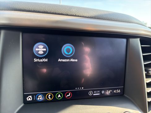 Used 2023 GMC Acadia Denali w/ Denali Technology Package FWD image 35