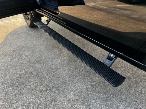 Used 2025 Chevrolet Silverado 2500 LTZ w/ Trail Boss Package image 85