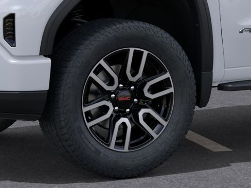 New 2026 GMC Sierra 1500 AT4 w/ AT4 Premium Package AWD/4WD image 9