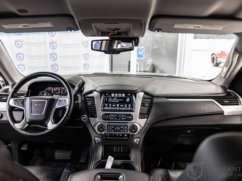 Used 2017 GMC Yukon SLT RWD image 35