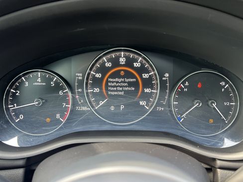 Used 2022 MAZDA MAZDA3 s image 27