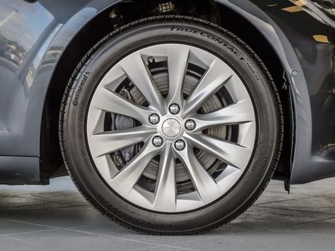 Used 2018 Tesla Model S 75D AWD/4WD image 16