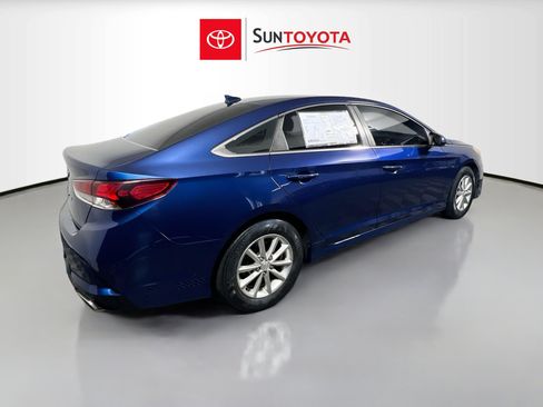 Used 2018 Hyundai Sonata SE FWD image 4