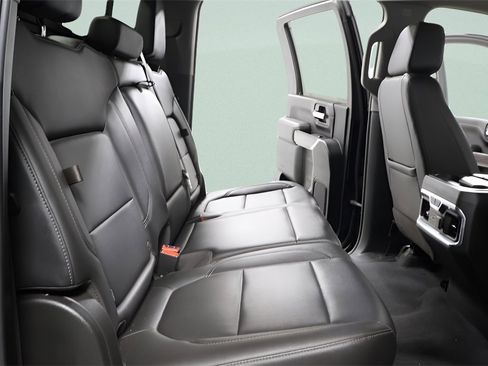 Used 2020 Chevrolet Silverado 2500 LTZ image 27