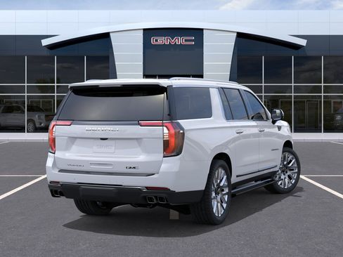 New 2026 GMC Yukon XL Denali Ultimate AWD/4WD image 5
