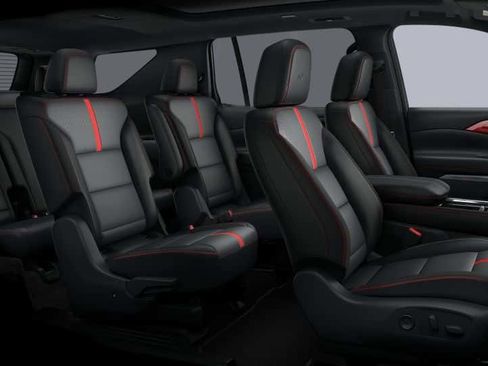 New 2026 Chevrolet Traverse RS FWD image 18