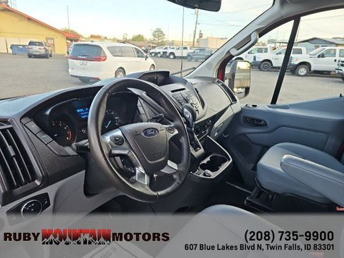 Used 2017 Ford Transit 150 XL image 15