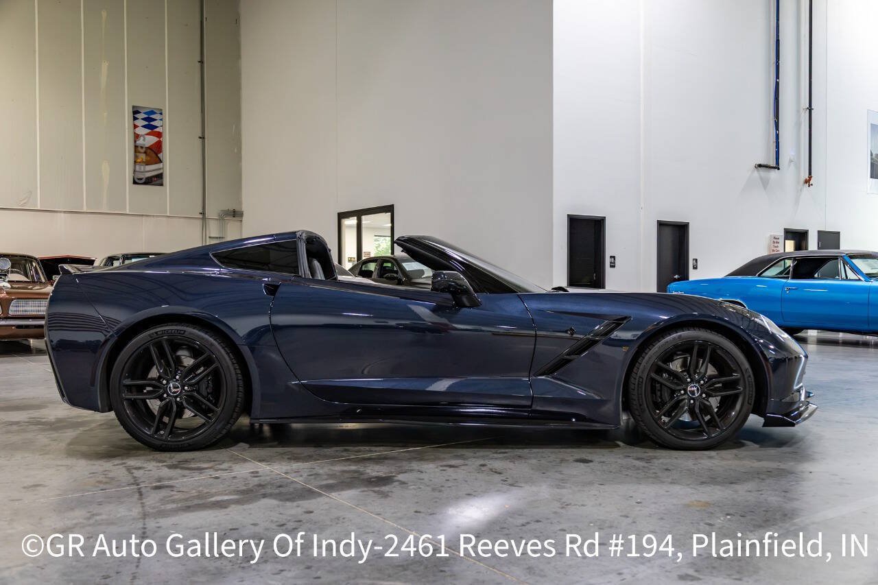 Used 2014 Chevrolet Corvette Stingray Coupe RWD image 7