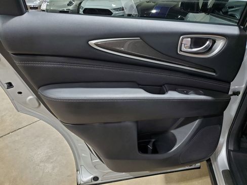 Used 2018 INFINITI QX60 Base w/ Premium Plus Package image 29