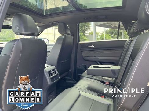 Certified 2023 Volkswagen Atlas Cross Sport SE w/ Panoramic Sunroof Package AWD/4WD image 29