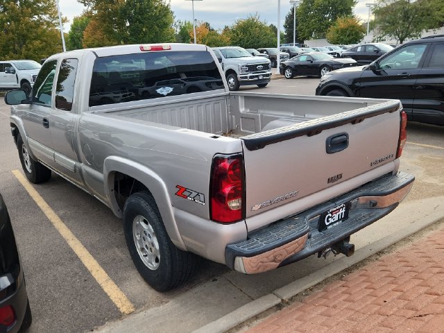 Used 2004 Chevrolet Silverado 1500 4x4 Extended Cab w/ Light Duty Power Package image 7