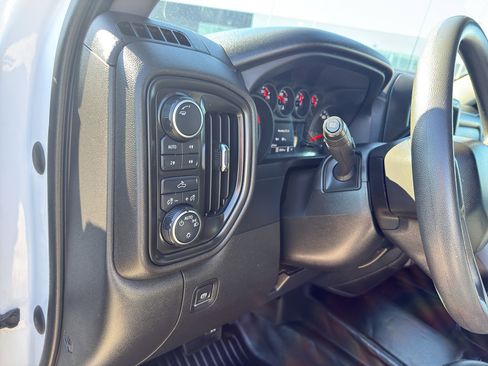 Used 2023 Chevrolet Silverado 1500 W/T w/ WT Value Package AWD/4WD image 15