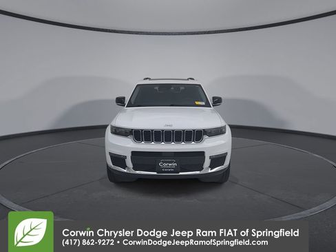 Used 2023 Jeep Grand Cherokee L Limited image 5