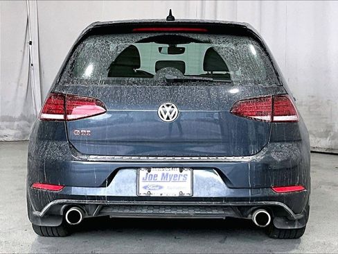 Used 2021 Volkswagen Golf 4-Door image 4
