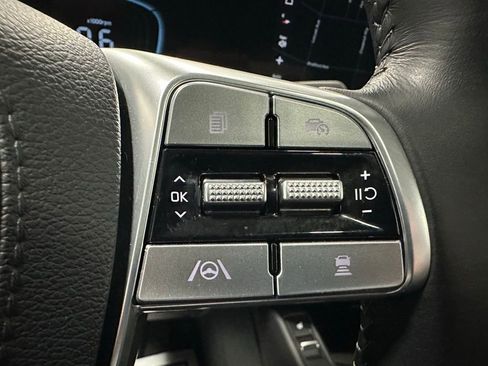 Used 2025 Kia Telluride S image 20