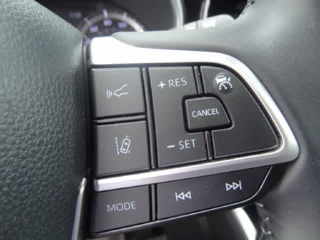 Certified 2026 Toyota Highlander XLE AWD/4WD image 23