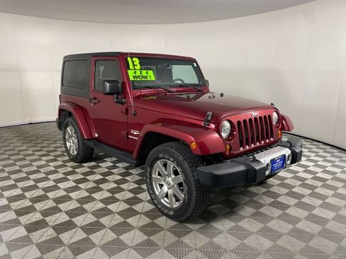Used 2013 Jeep Wrangler Sahara w/ Dual Top Group AWD/4WD image 16