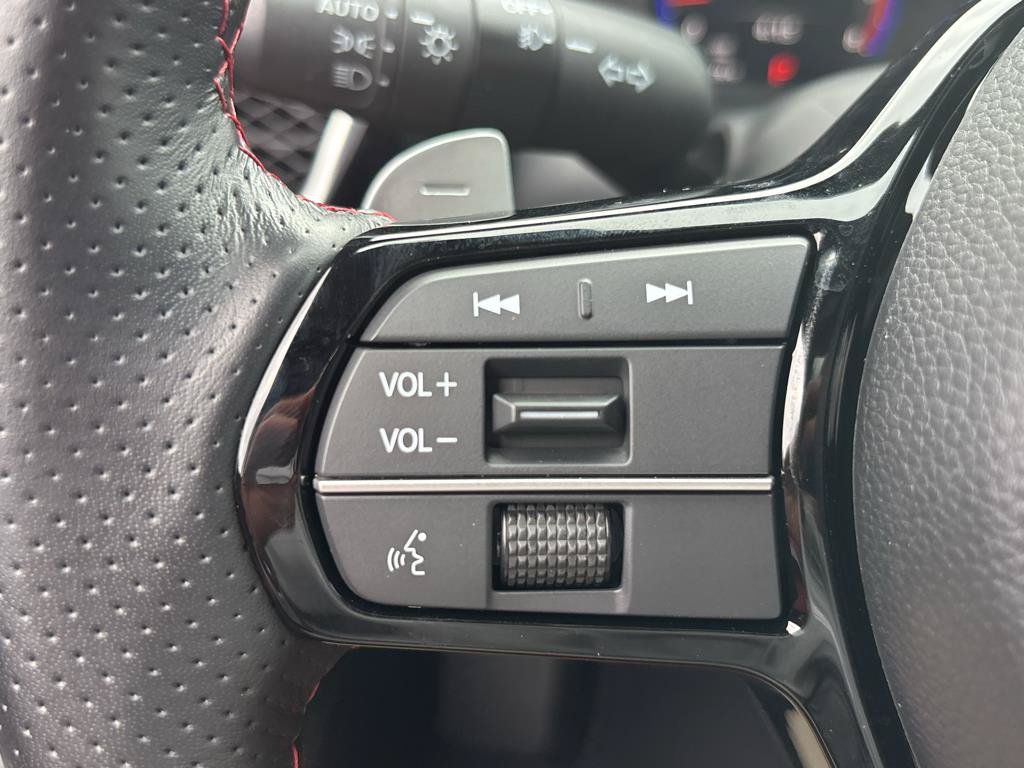 Certified 2025 Acura ADX A-Spec AWD/4WD image 12