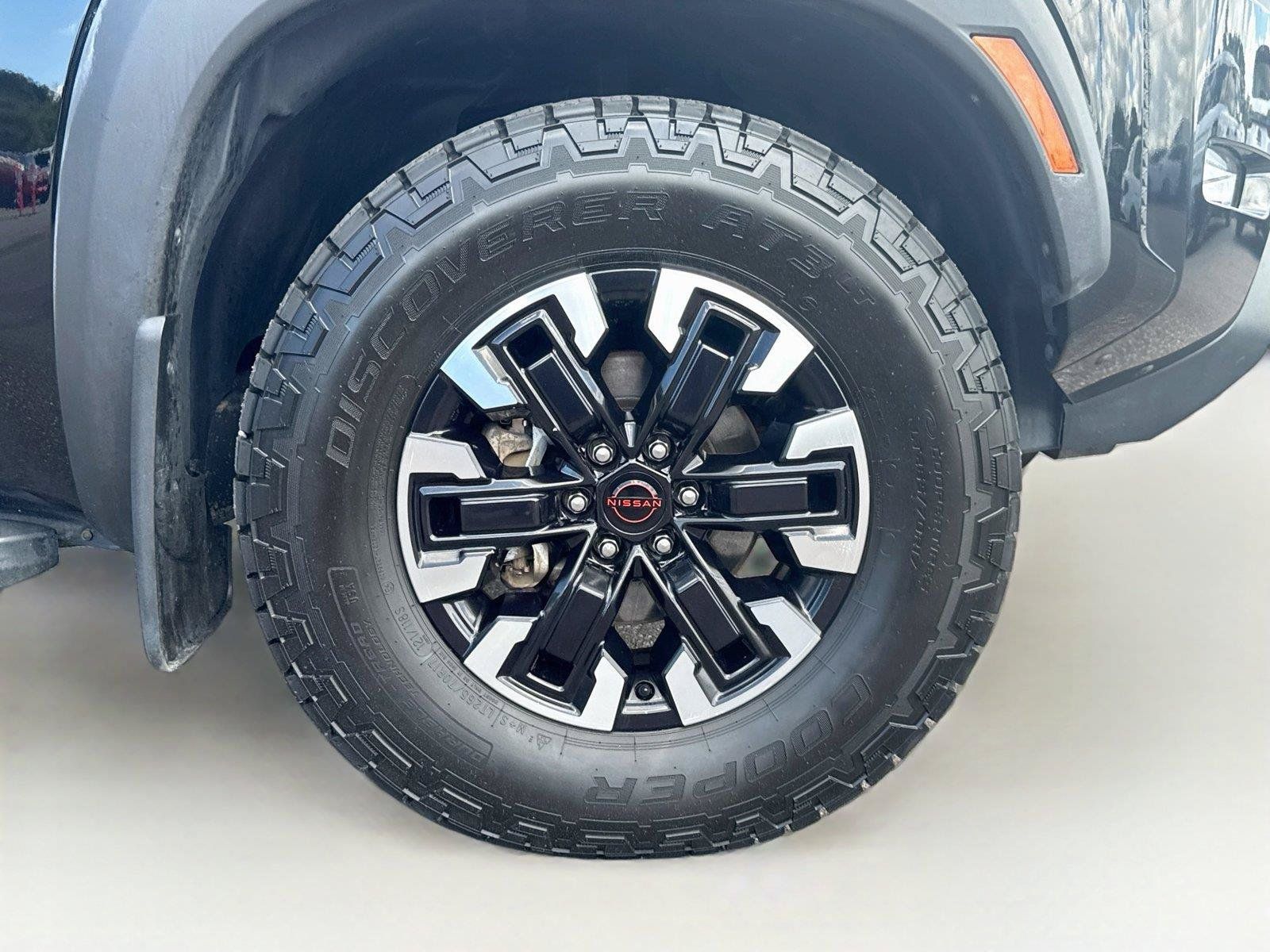 Used 2022 Nissan Frontier PRO-4X w/ Off-Road Protection Package AWD/4WD image 31