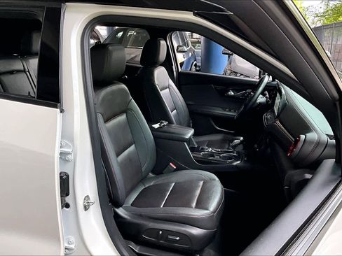 Used 2023 Chevrolet Blazer RS FWD image 8