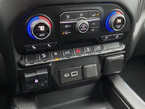 Used 2020 Chevrolet Silverado 1500 LT Trail Boss image 18