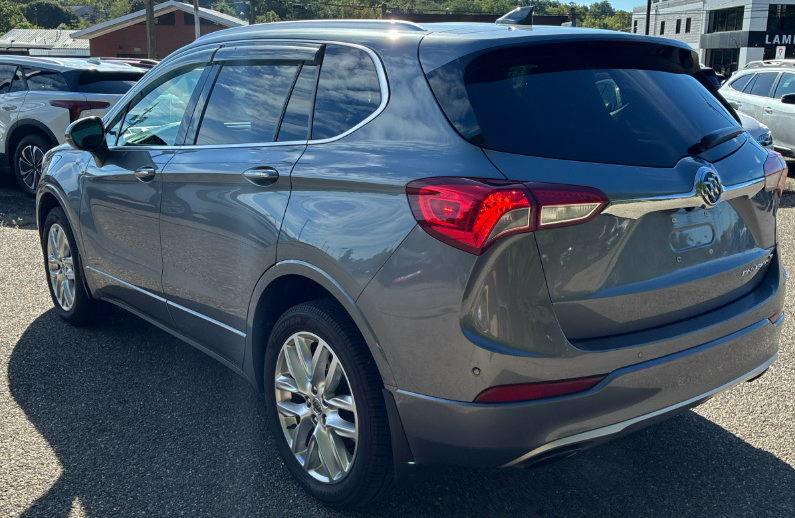 Used 2020 Buick Envision Premium AWD/4WD image 2