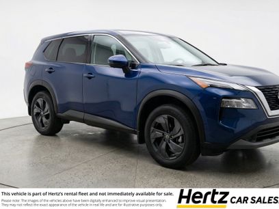 Used 2025 Nissan Rogue SV