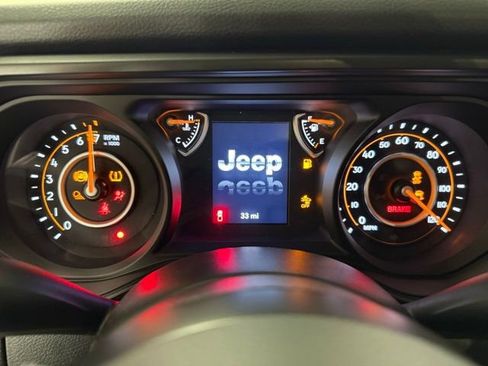 New 2025 Jeep Gladiator Sport image 18
