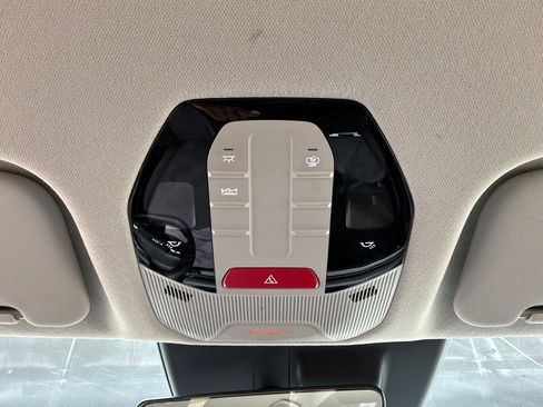 Used 2025 Kia K4 FWD image 16