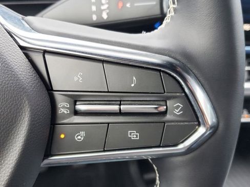 Used 2024 Chevrolet Equinox EV LT image 27