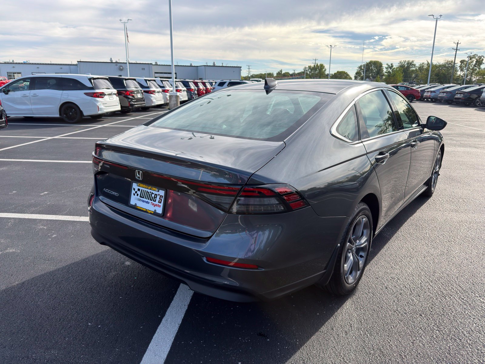 Used 2024 Honda Accord EX image 8
