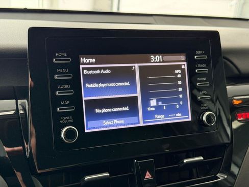 Used 2022 Toyota Camry LE FWD image 23