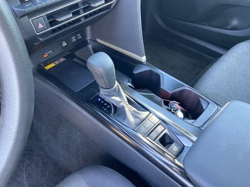 Used 2025 Toyota Camry LE FWD image 44