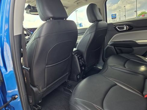 Used 2022 Jeep Compass Limited AWD/4WD image 13