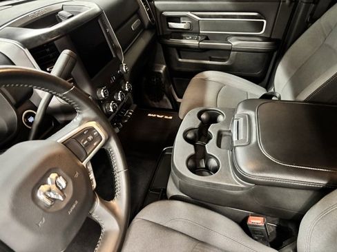 Used 2024 RAM 2500 Big Horn image 16